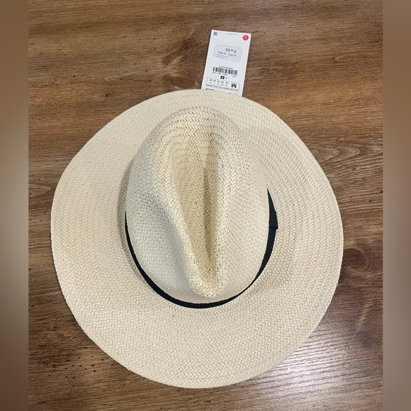 Zara beach hat - Picture 3 of 5